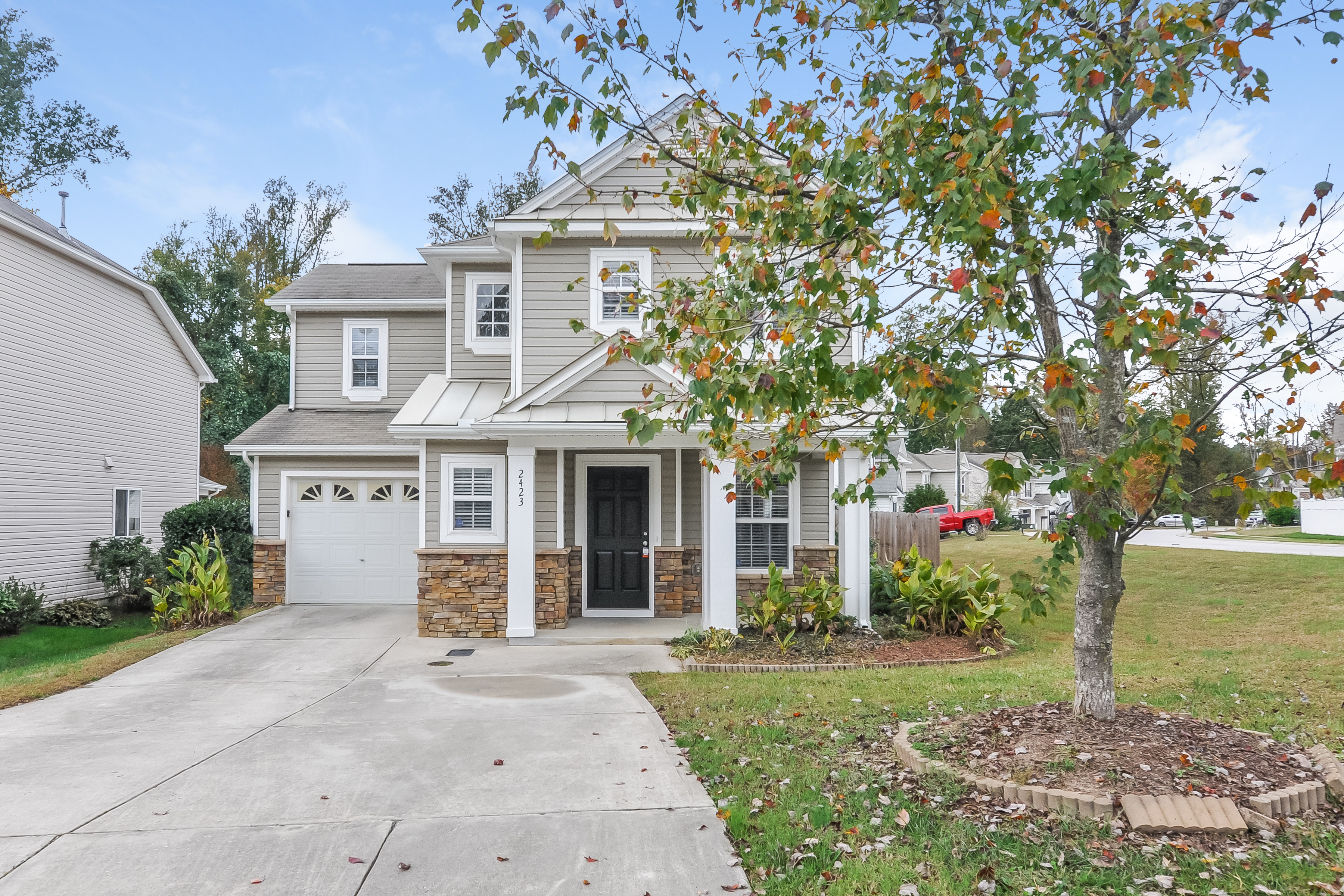2423 Quarry Ridge Ln Raleigh, NC 27610